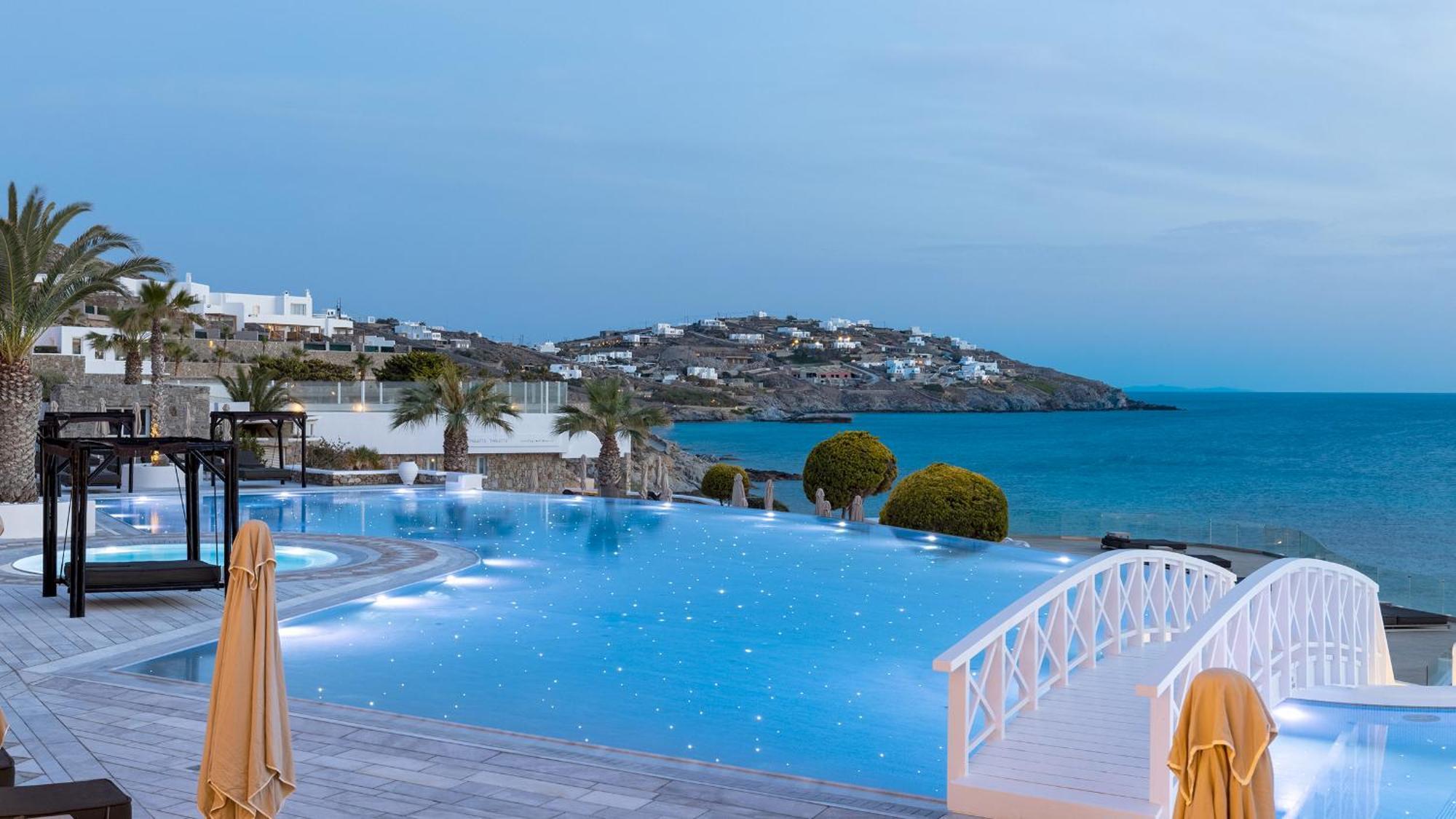 Saint John & Курортный комплекс 5*